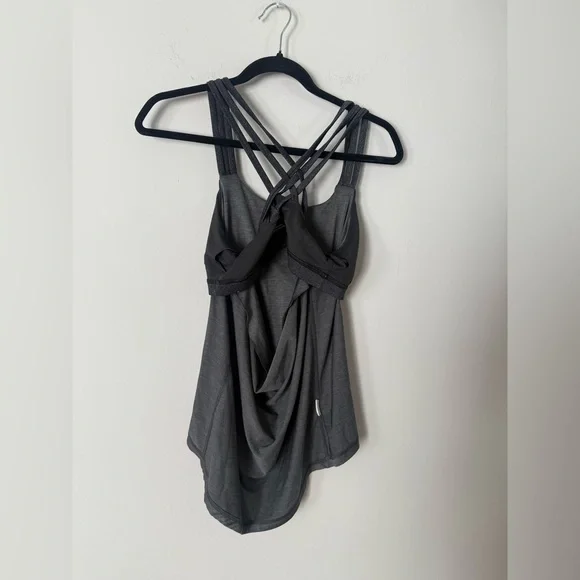 Like New Prana Waterfall Criss Cross Built in Bra Scoop Back Workout Tank - Picture 6 of 14